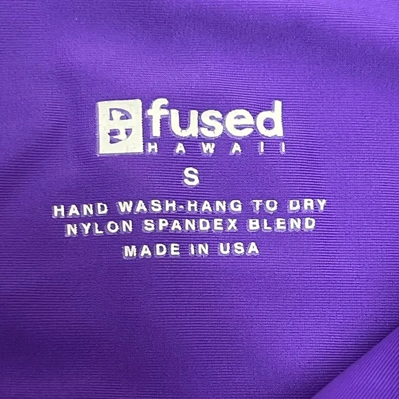 NWOT Fused Hawaii Hawaiian Fall Swim Leggings Small - Picture 2 of 3